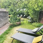 펜션 Large Maison De 5 Avec Jardin Saint Maur Proche Centre Lille