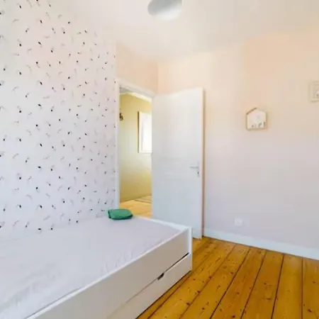 Large Maison De 5 Avec Jardin Saint Maur Proche Centre Lille * La Madeleine (Nord)