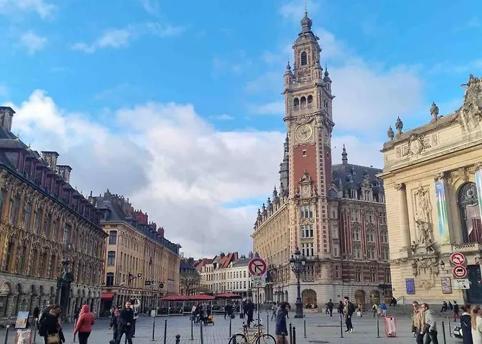 Dom wakacyjny Large Maison De 5 Avec Jardin Saint Maur Proche Centre Lille *