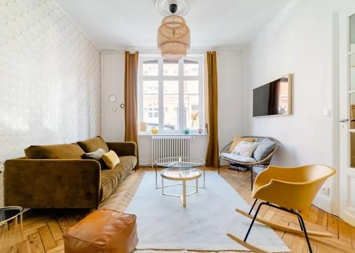 Dom wakacyjny Large Maison De 5 Avec Jardin Saint Maur Proche Centre Lille La Madeleine (Nord)