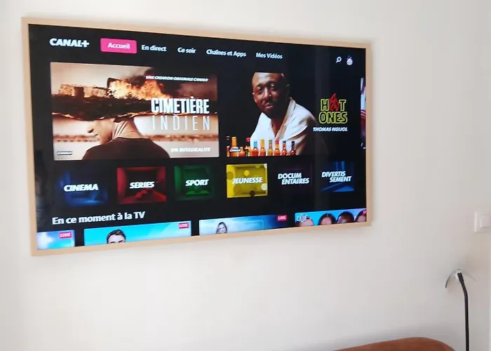 Dom wakacyjny Large Maison De 5 Avec Jardin Saint Maur Proche Centre Lille *