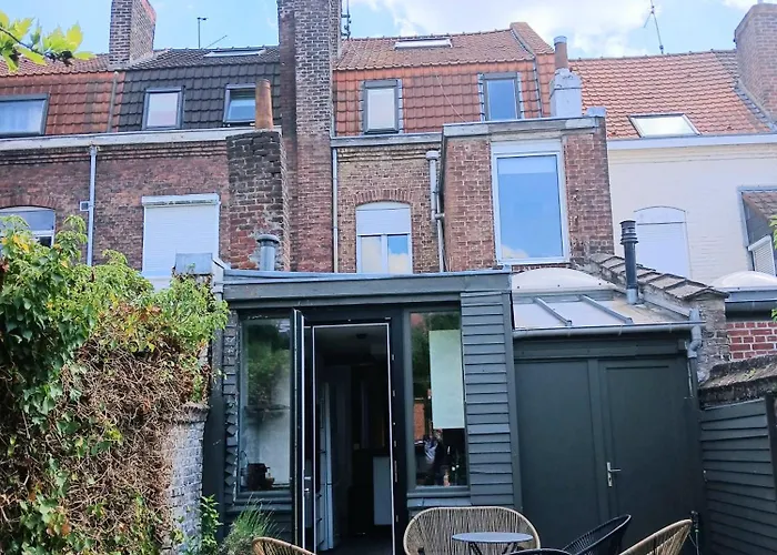 Dom wakacyjny Large Maison De 5 Avec Jardin Saint Maur Proche Centre Lille La Madeleine (Nord)